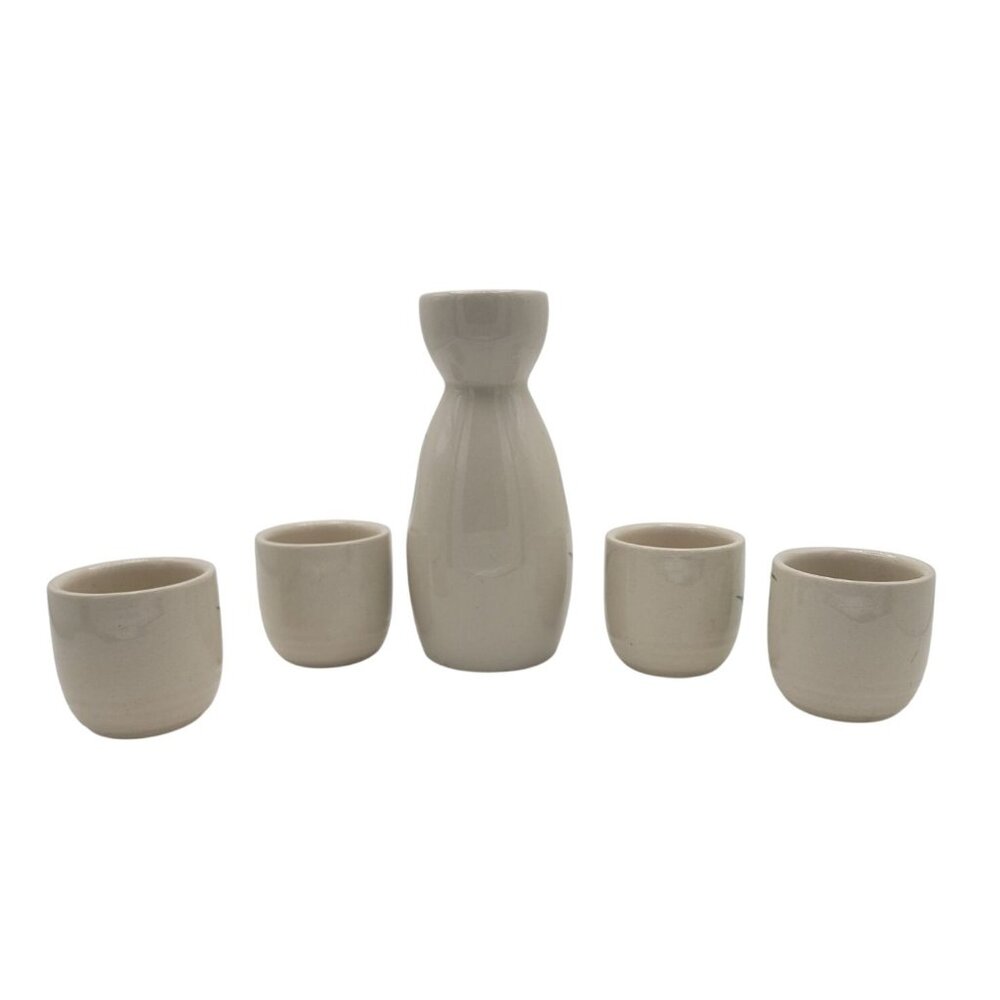 Vintage Ceramic Sake Set – Bamboo Motif Tokkuri with 4 Cups – Japanese Style Sto - Picture 4 of 9